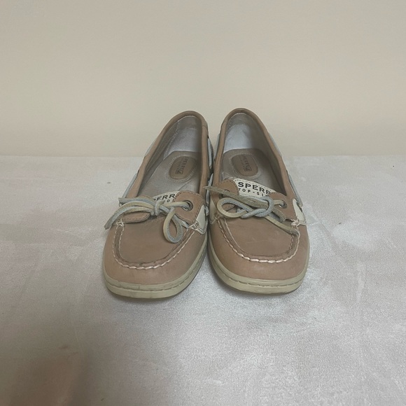 Sperry slip on cheetah print boat shoe, size 6 - Picture 1 of 4